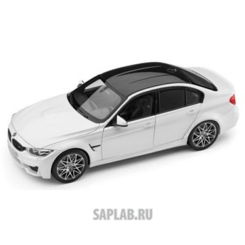 Купить BMW 80432411552 Модель автомобиля BMW M3 Competition (F80), Scale 1:18, Mineral White Metallic, артикул 80432411552